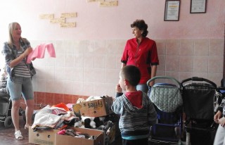 Подарунки від дитячої місії
