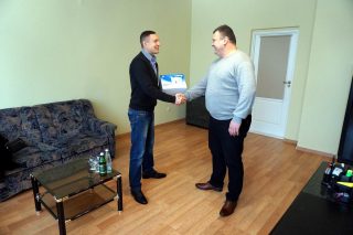 Д. Глазунов (зліва) і С. Ляшенко