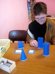 Порівняння геометричних фігур та їх проекцій Порівняння геометричних фігур та їх проекцій