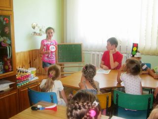 Заходи з безпеки дорожнього руху для маленьких пацієнтів