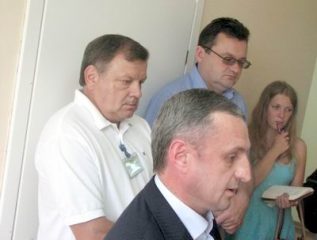 Генеральний директор ВОДТМО Г. Ващилін, заступник голови Волинської облдержадміністрації О. Курилюк та начальник обласного управління охорони здоров'я Ігор Ващенюк