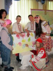 В санаторії для дітей з батьками "Дачний" В санаторії для дітей з батьками "Дачний"