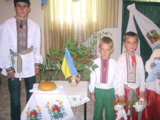В санаторії для дітей з батьками "Дачний" В санаторії для дітей з батьками "Дачний"