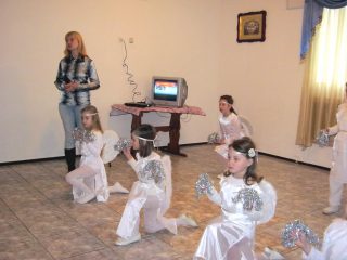 Новорічні і Різдвяні розваги для маленьких пацієнтів ВОДТМО
