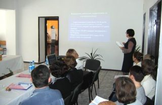 Громадські слухання "Забезпечення медико–соціальних реабілітаційних послуг дітям з особливими потребами та їх батькам" Громадські слухання "Забезпечення медико–соціальних реабілітаційних послуг дітям з особливими потребами та їх батькам"