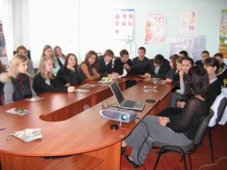 Просвітницький семінар для старшокласників Просвітницький семінар для старшокласників