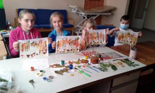 Виставка дитячих робіт з природного матеріалу в обласній дитячій клінічній лікарні Виставка дитячих робіт з природного матеріалу в обласній дитячій клінічній лікарні