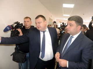 Спілкування з Прем’єр-Міністром Спілкування з Прем’єр-Міністром