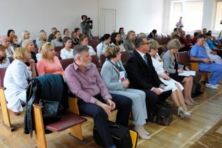 Учасники прес-конференції