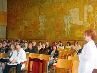 Інформаційний семінар "Проблеми збереження і зміцнення репродуктивного здоров’я" для головних лікарів АЗПСМ, сімейних лікарів, акушерів–гінекологів, фельдшерів та акушерок