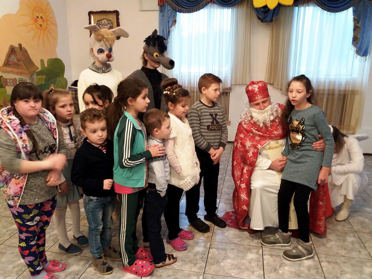 День Святого Миколая в санаторії для дітей з батьками “Дачний”
