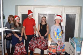 Крайня справа Юлія Євпак (начальник відділу менеджменту та креативних індустрій департаменту культури Луцької міської ради) Крайня справа Юлія Євпак (начальник відділу менеджменту та креативних індустрій департаменту культури Луцької міської ради)