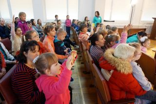 19 грудня - Свято Миколая в обласній дитячій клінічній лікарні 19 грудня - Свято Миколая в обласній дитячій клінічній лікарні