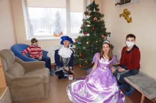 19 грудня - Свято Миколая в обласній дитячій клінічній лікарні 19 грудня - Свято Миколая в обласній дитячій клінічній лікарні