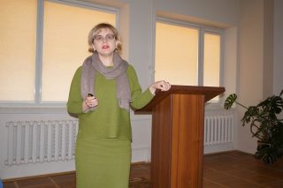 Виступає О. Воробйова Виступає О. Воробйова