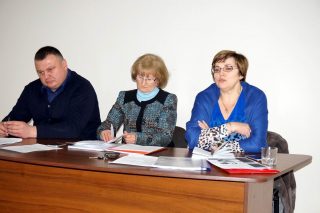 Виступає Л. Рожко