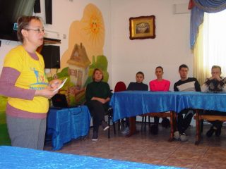 Виступає Ірина Лисенко