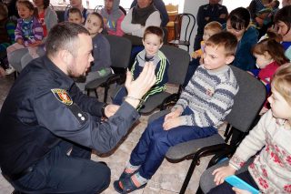 Патрульна поліція про особисту безпеку дітей Патрульна поліція про особисту безпеку дітей