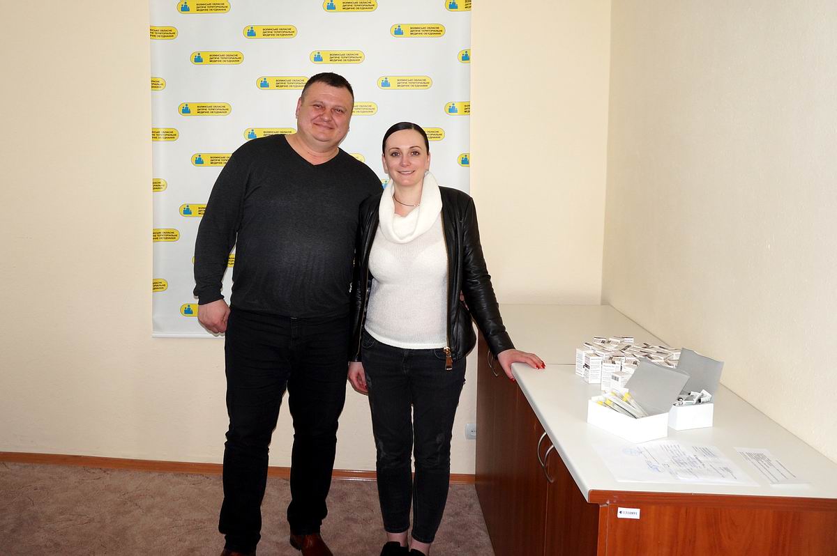 Передача допомоги від Благодійного фонду «Стопрак»