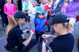 Патрульна поліція про безпечну поведінку