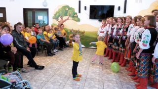 Волонтери Ківерцівського медичного коледжу в санаторії для дітей з батьками «Дачний» Волонтери Ківерцівського медичного коледжу в санаторії для дітей з батьками «Дачний»