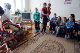 Володимир Бут-Гусаїм і Святий Миколай в неврологічному відділенні