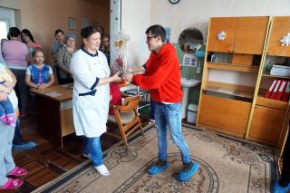 Володимир Бут-Гусаїм і Святий Миколай в неврологічному відділенні