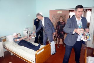 Гості в ортопедо-травматологічному відділенні Гості в ортопедо-травматологічному відділенні
