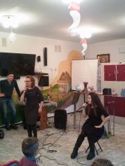 Різдвяні вітання від Церкви Христа Спасителя Різдвяні вітання від Церкви Христа Спасителя