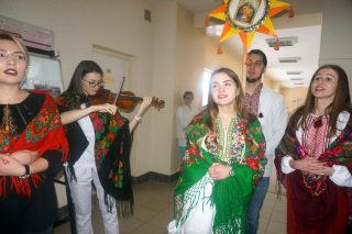 Колядки від лікарів-інтернів Колядки від лікарів-інтернів