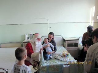 Приватбанк в гостях у хворих дітей Приватбанк в гостях у хворих дітей