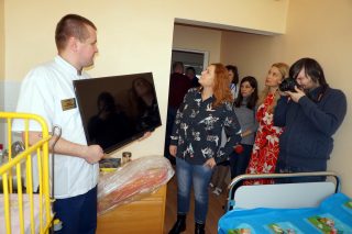 Телевізори працюють! Телевізори працюють!