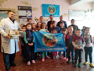 Нове обладнання від “Побратимів України” у санаторій для дітей з батьками “Дачний” Нове обладнання від “Побратимів України” у санаторій для дітей з батьками “Дачний”