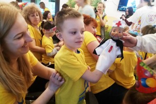 Волонтери “Volunteer Community” общини прогресивного іудаїзму у санаторії для дітей з батьками “Дачний”
