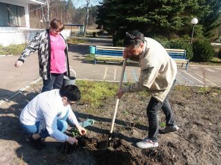 Волонтери “Volunteer Community” общини прогресивного іудаїзму у санаторії для дітей з батьками “Дачний”