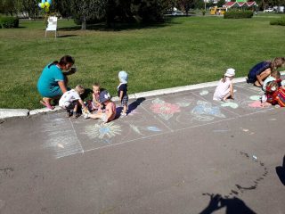Святкові заходи до Дня Незалежності України в обласній дитячій клінічній лікарні Святкові заходи до Дня Незалежності України в обласній дитячій клінічній лікарні