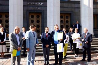 Подарунок хворим новонародженим Волині в День захисту пацієнта