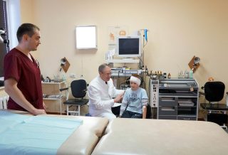 Черговий візит професора Томаса Ленарца у Волинську обласну дитячу клінічну лікарню