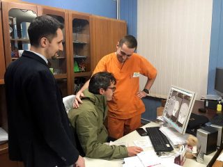 Спілкування після важкої роботи Спілкування після важкої роботи