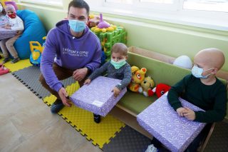 15 лютого - Міжнародний день онкохворої дитини